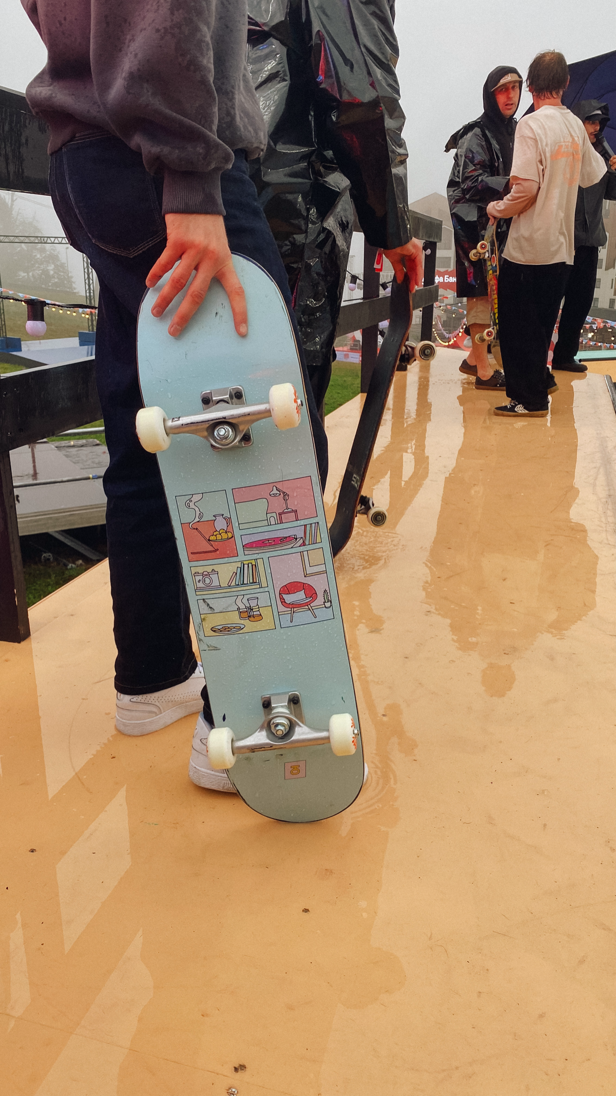 #нетворкингвгорах
Я инженер производственно-технического отдела, (инженер ПТО) я одна девчулька в мужском коллективе | Сетка — социальная сеть от hh.ru