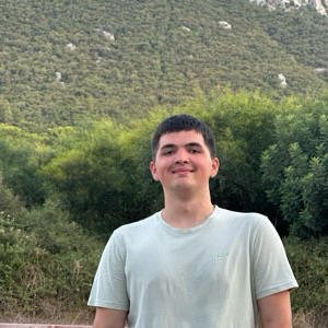 Максим Чащин