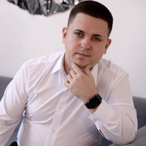 Дмитрий Токарев