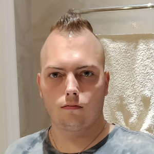 Миша Горелов