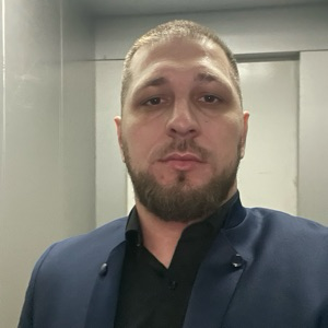 Беслан Лажараев