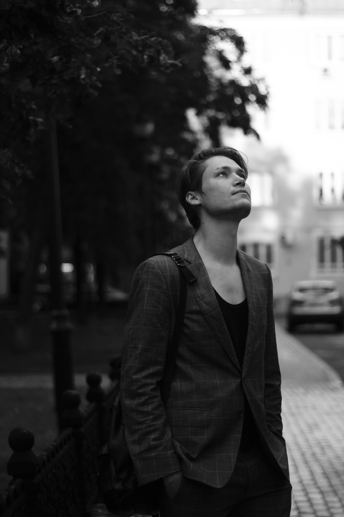 Привет и добрый вечер)
Я Никита, зумер раннего розлива и «карьера в коммуникациях - seeker” | Сетка — социальная сеть от hh.ru