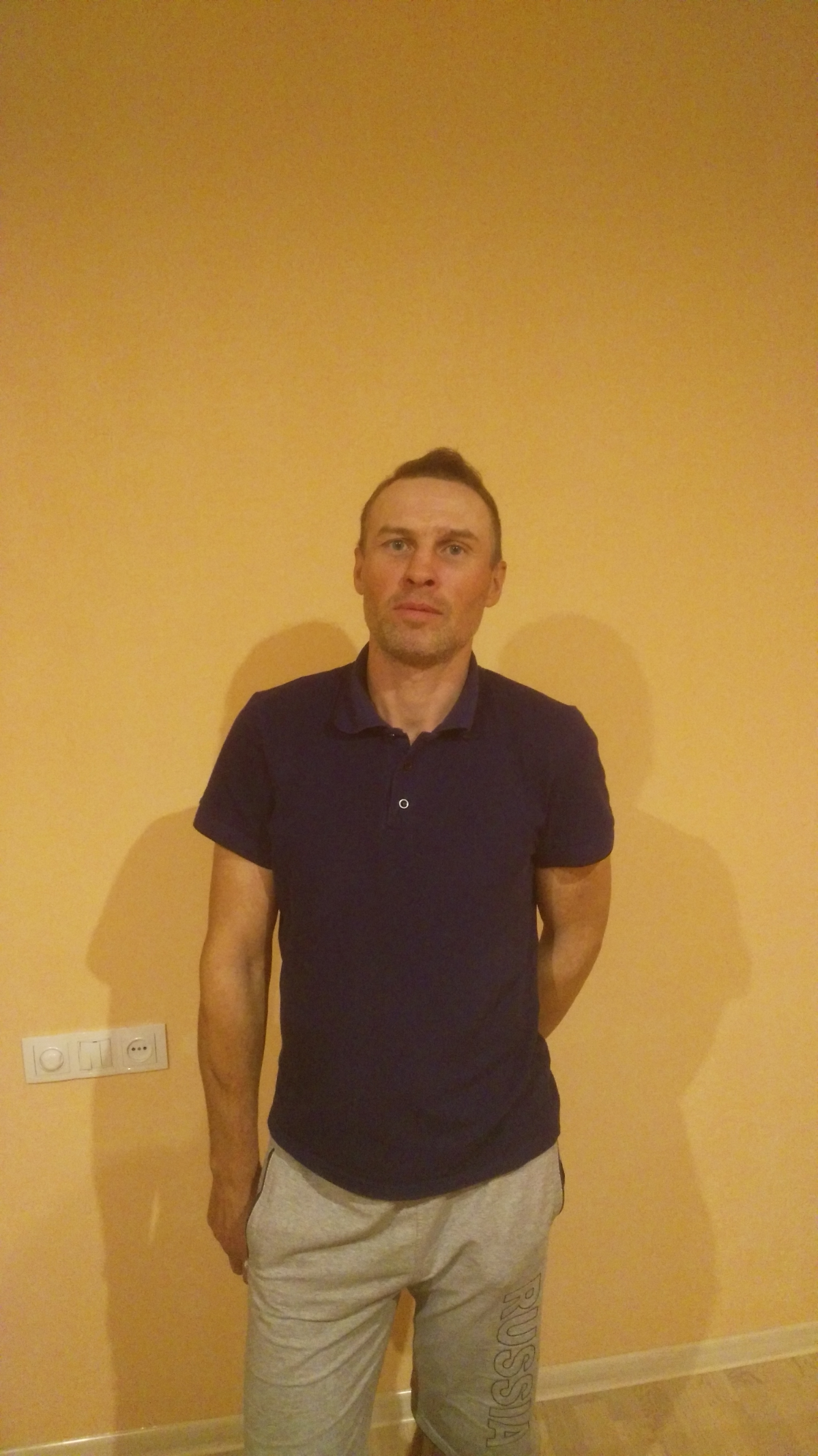 Андрей Гонтаренко