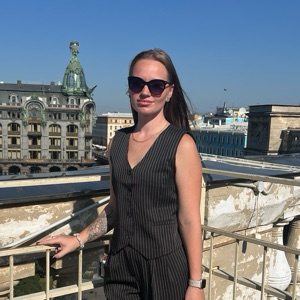 Карина Маркова | Сетка — социальная сеть от hh.ru