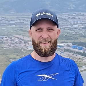 Александр Кузнецов