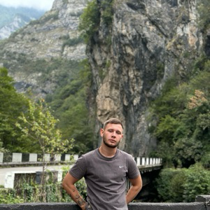 Андрей Лесовский | Сетка — социальная сеть от hh.ru