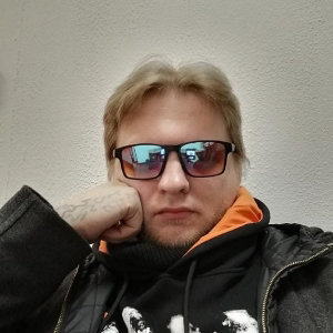 Сергей Новиков