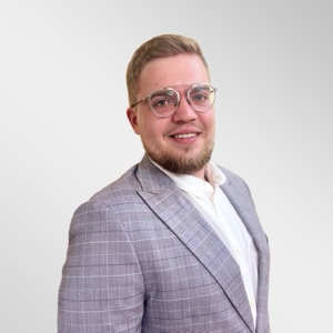 Владислав Алексеев