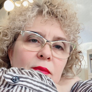 Галина Астахова
