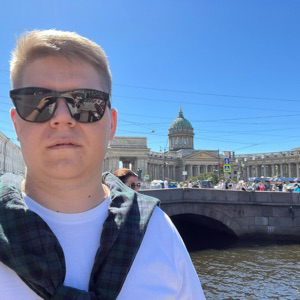 Максим Алёшин