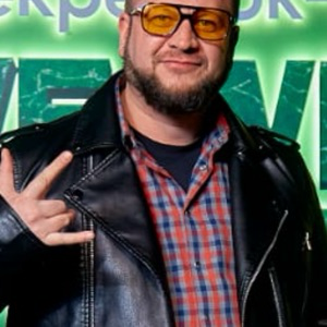 Виталий Аксенов