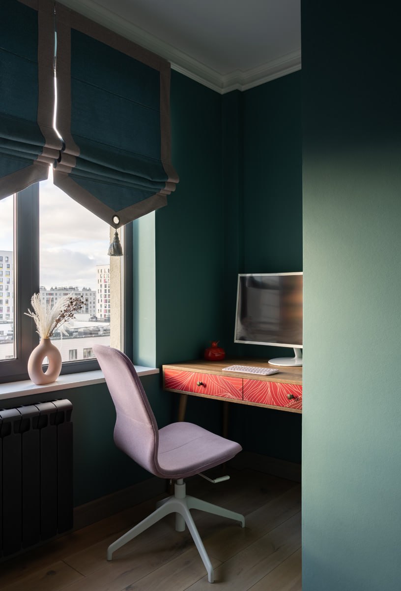 Дизайнер Мария Нитишинская, имея собственную студию In2design, еще недавно была типичным «сапожником без сапог», но не без помощи коллег наконец принялась за проект для себя — результатом стал эклекти... | Сетка — социальная сеть от hh.ru
