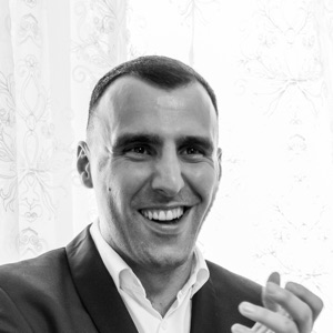 Сурен Асриян