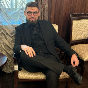 Максим Лаптенко | Сетка — социальная сеть от hh.ru