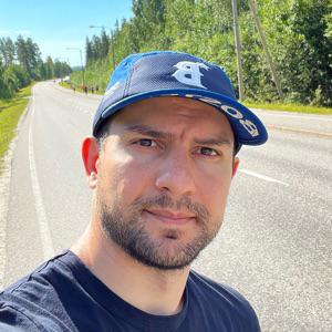 Владимир Овелян | Сетка — социальная сеть от hh.ru