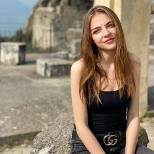 Rimma Domanskaia | Сетка — социальная сеть от hh.ru