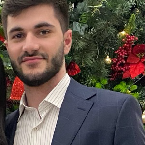 Ислам Мешвез | Сетка — социальная сеть от hh.ru