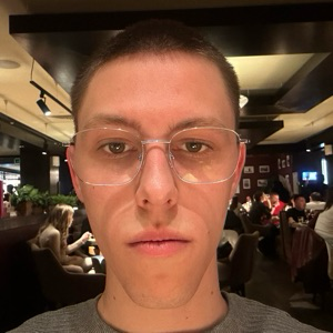 Андрей Момот | Сетка — социальная сеть от hh.ru