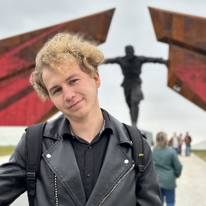 Андрей Марченко