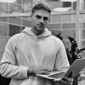 Максим Ника | Сетка — социальная сеть от hh.ru