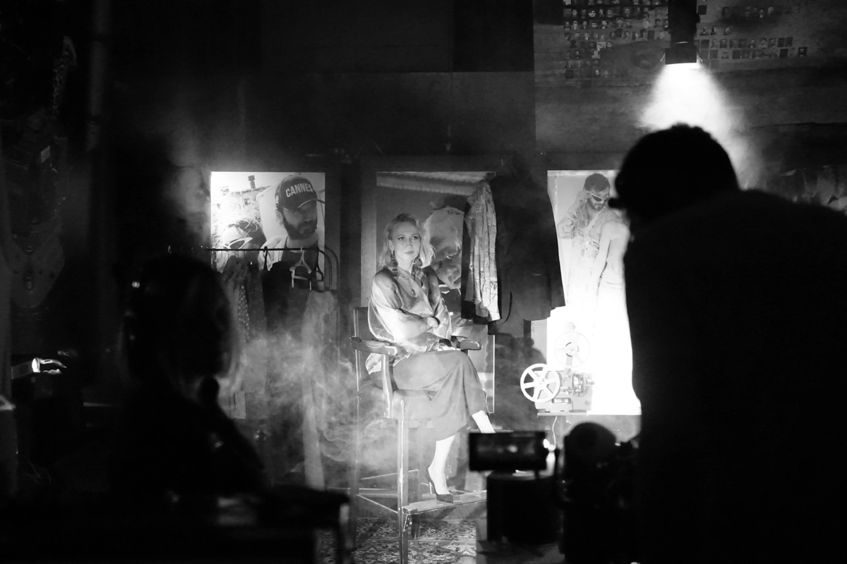 Камера, мотор, начали!
Знаете, что самое захватывающее в мире кино? Момент, когда идея превращается в реальность прямо на ваших глазах | Сетка — социальная сеть от hh.ru