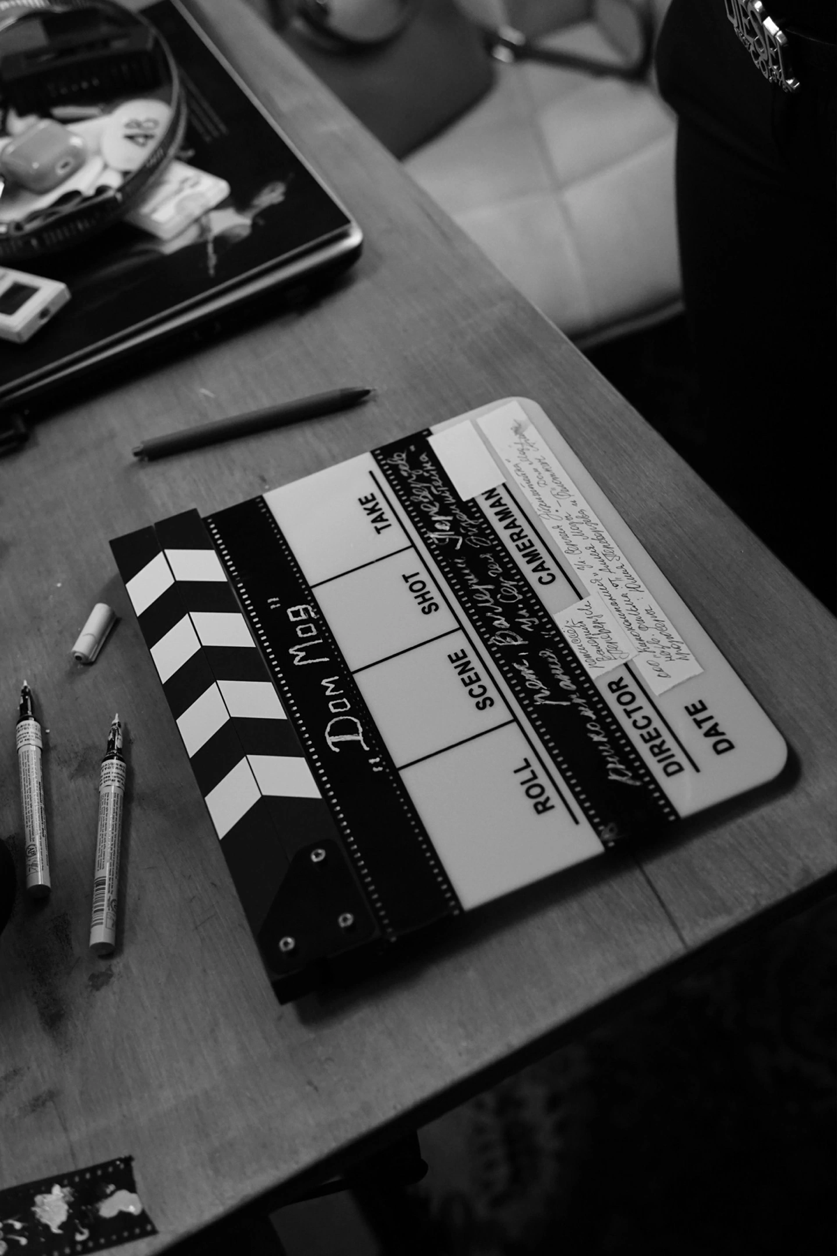 Камера, мотор, начали!
Знаете, что самое захватывающее в мире кино? Момент, когда идея превращается в реальность прямо на ваших глазах | Сетка — социальная сеть от hh.ru