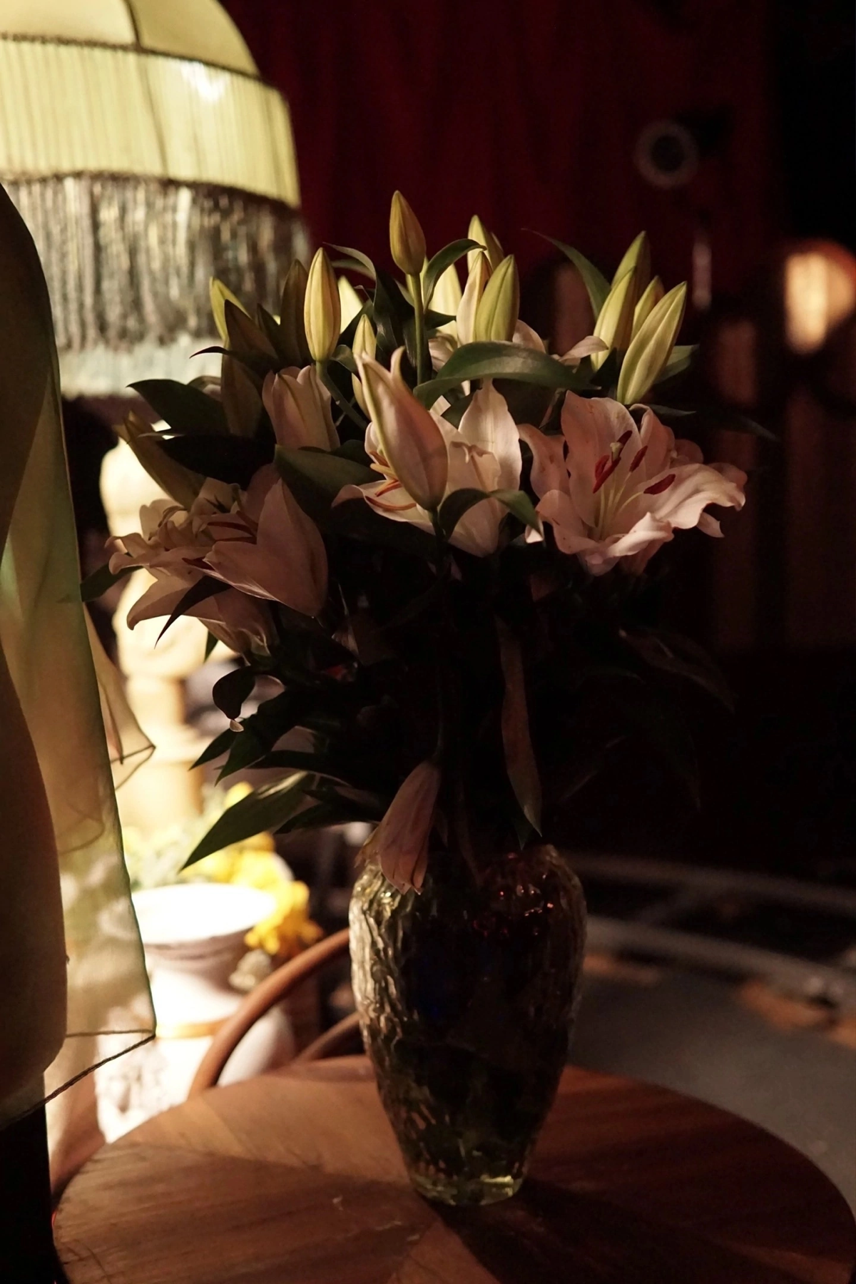 Камера, мотор, начали!
Знаете, что самое захватывающее в мире кино? Момент, когда идея превращается в реальность прямо на ваших глазах | Сетка — социальная сеть от hh.ru