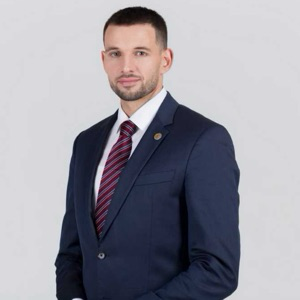 Семён Николаев