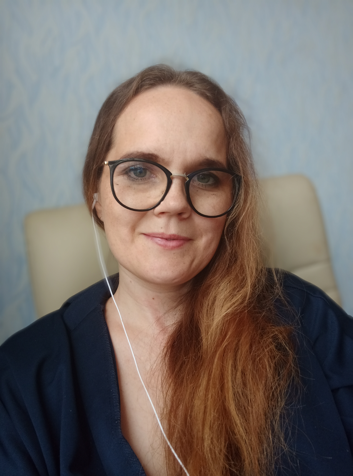 СЕКРЕТ УСПЕХА ПРОСТ: перестать ждать понедельника. Удивительно, как быстро меняется жизнь, когда ты просто начинаешь двигаться вперёд... даже в ПЯТНИЦУ!" | Сетка — социальная сеть от hh.ru