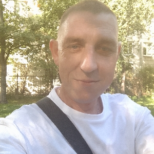 Андрей Попов