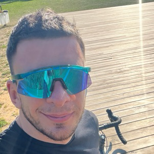 Юрий Поляков | Сетка — социальная сеть от hh.ru