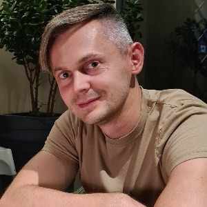 Константин Николаев