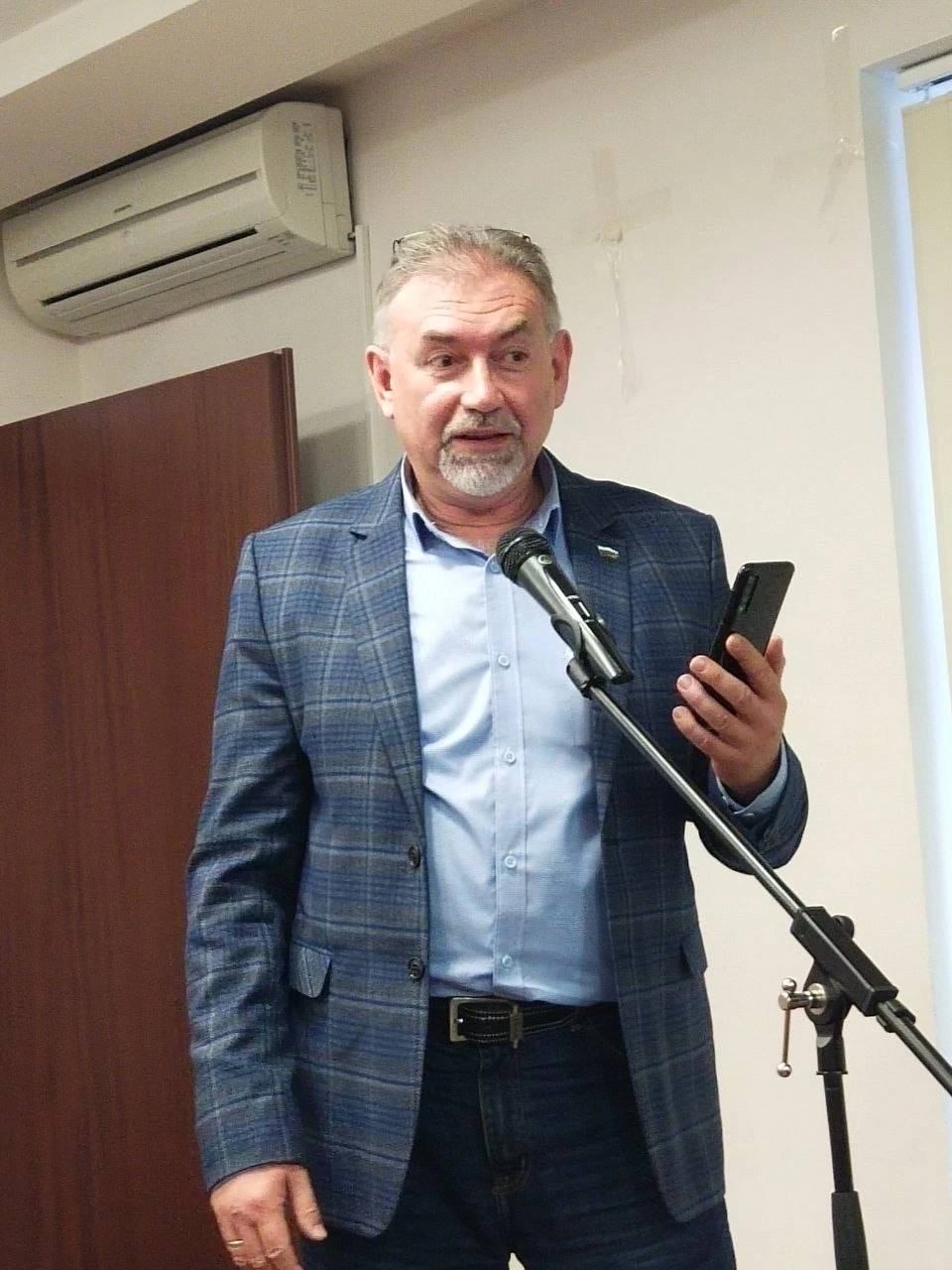 Станислав Чурилов принял участие в ПРЕЗЕНТАЦИИ АЛЬМАНАХА «ПОЭТЫ ТИХОЙ РОДИНЫ» (МОО СПР) | Сетка — социальная сеть от hh.ru