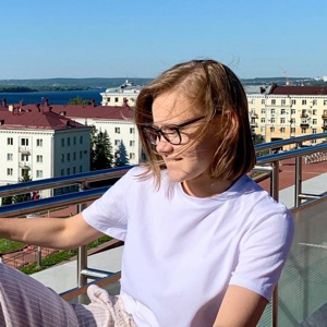 Арина Липатова | Сетка — социальная сеть от hh.ru