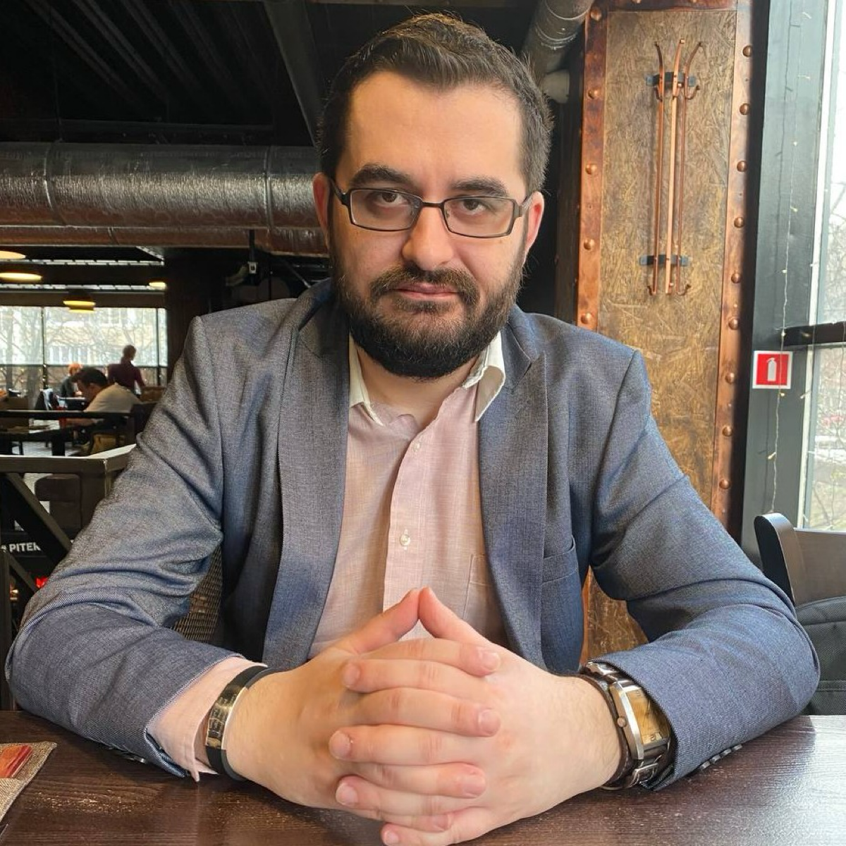 Юрий Румянцев | Сетка — социальная сеть от hh.ru