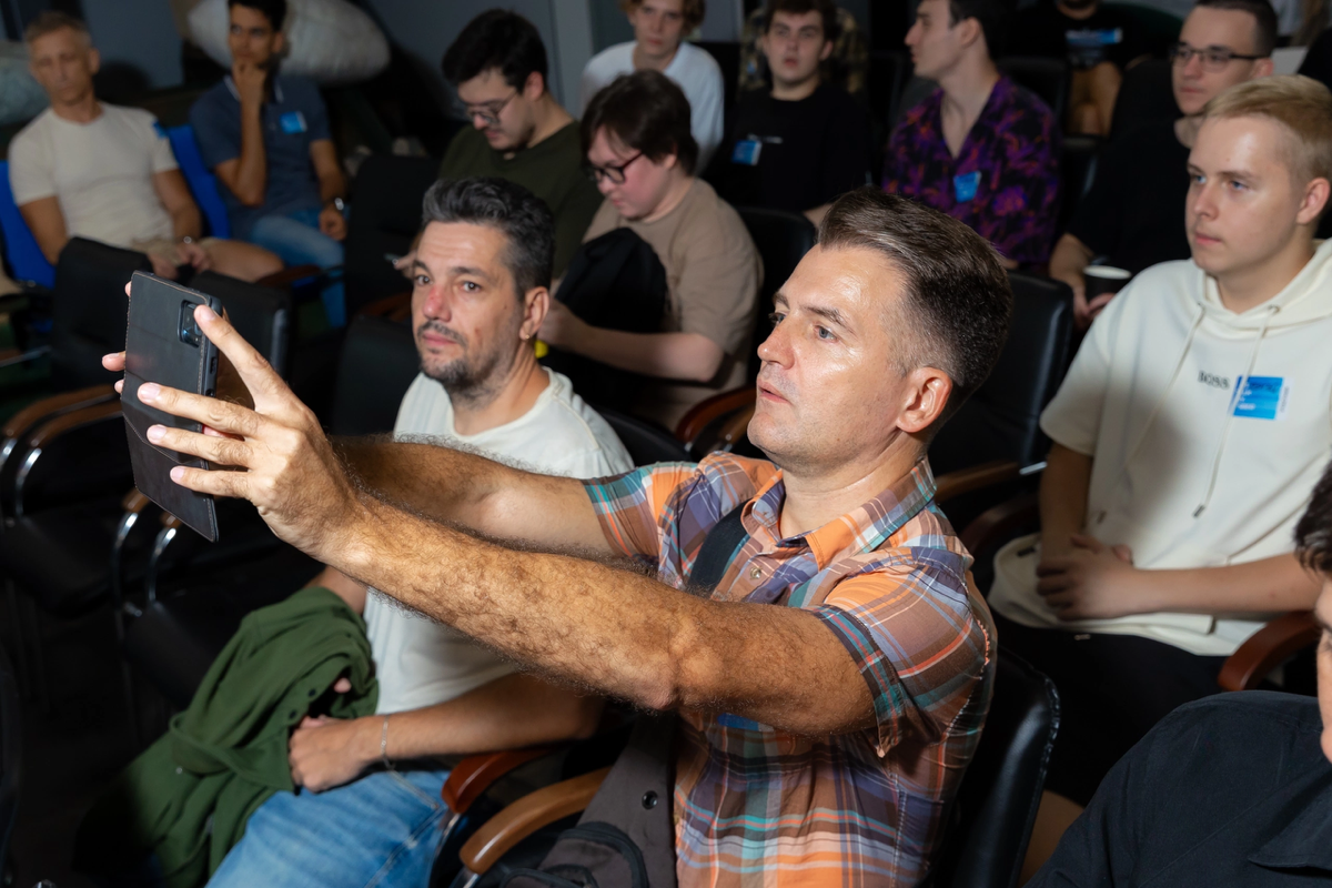 25 сентября я посетил оффлайн-митап IT Talk by Sber в Сочи | Сетка — социальная сеть от hh.ru