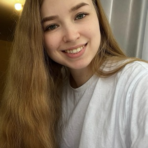 Алёна Рюмова