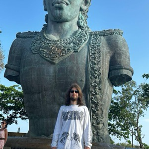 Антон Ковалев