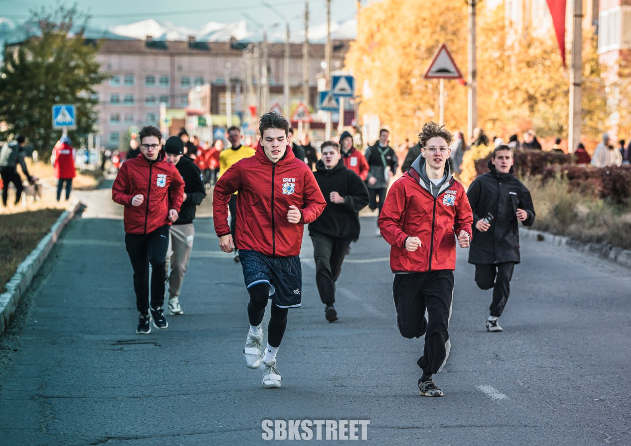 в хорошем качестве в комментариях

❤️ sbkstreet | 🔵дать буст каналу | Сетка — социальная сеть от hh.ru