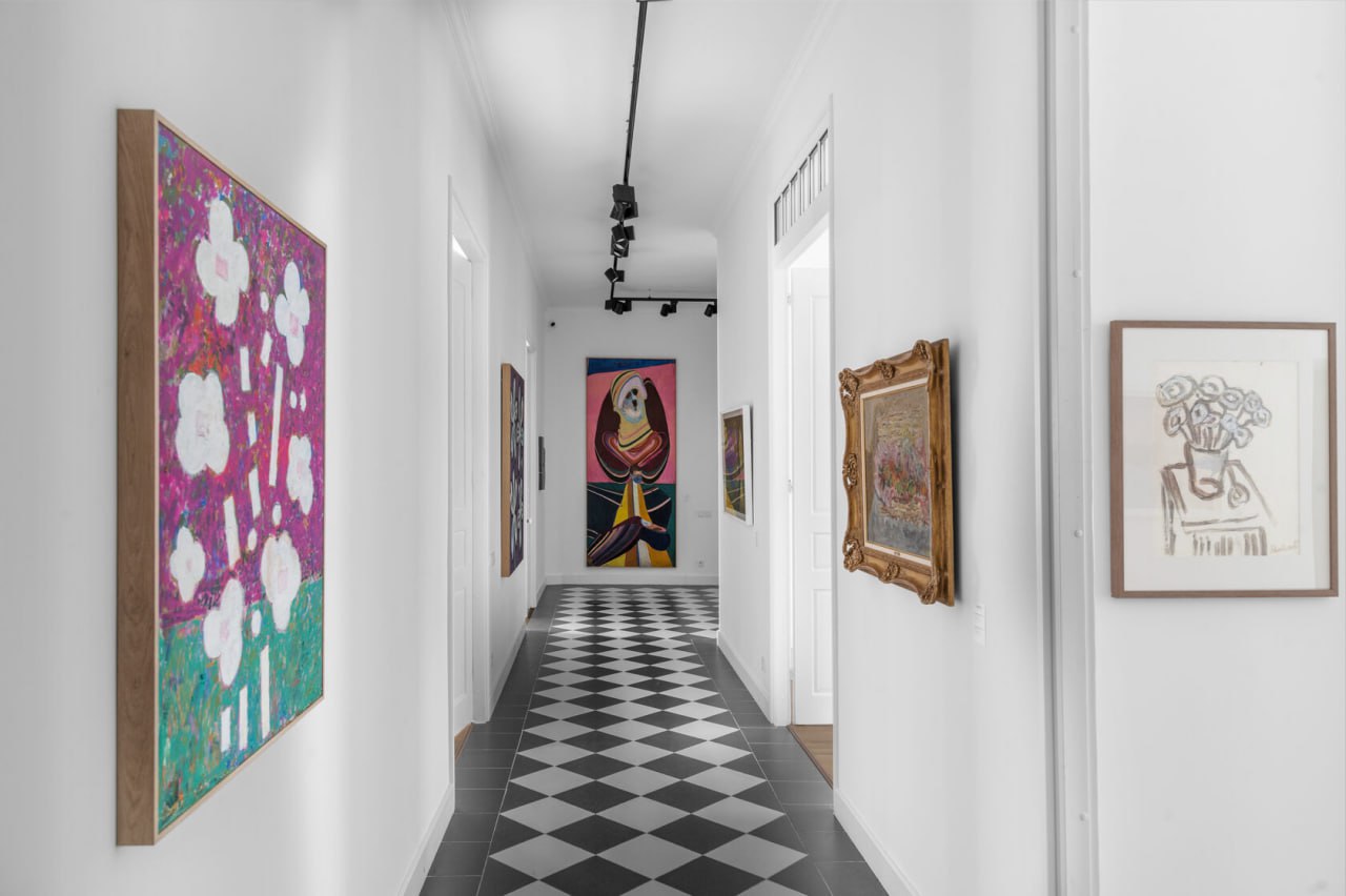 🌹Бесплатная выставка «Кое-что о цветах» в Аlina Рinsky Gallery
До 30 октября
Пн-Сб с 12:00 до 20:00
Произведения 19 художников разных эпох, направлений и стилей, объединенные самой популярной темой в ... | Сетка — социальная сеть от hh.ru