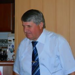 Владимир Лазоренко