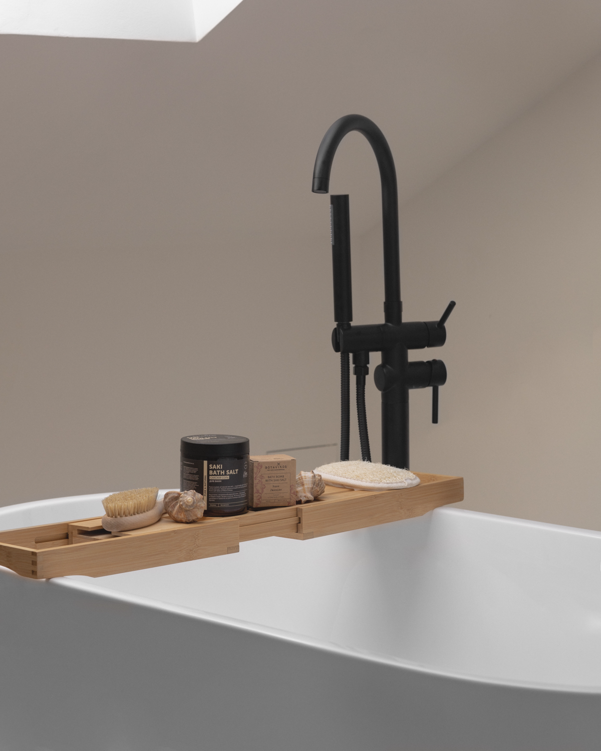 Контент для соц. сетей в стиле минимализм | Сетка — социальная сеть от hh.ru