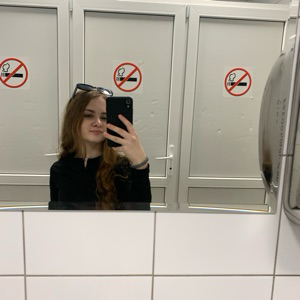 Полина Звягинцева