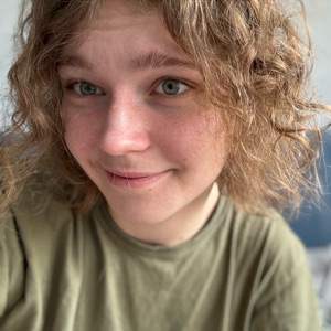 Алиса Белякова | Сетка — социальная сеть от hh.ru