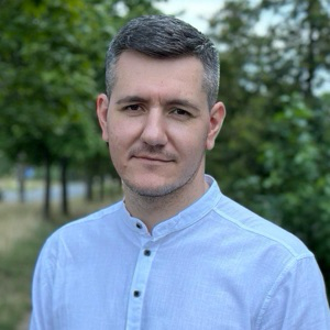 Андрей Хаснутдинов