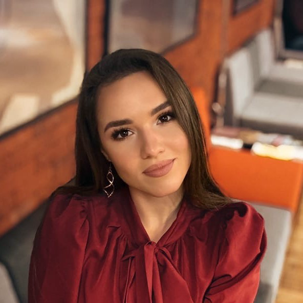 Юлия Переулочная | Сетка — социальная сеть от hh.ru