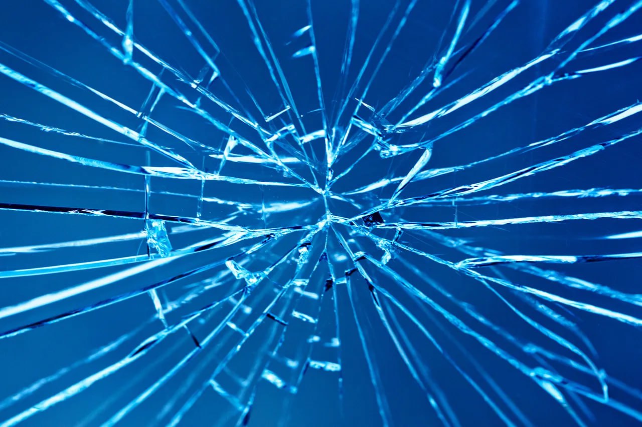 Windows 11 users, beware: A recent update has been causing constant reboots
https://www.zdnet.com/article/windows-11-users-beware-a-recent-update-has-been-causing-constant-reboots/ | Сетка — социальная сеть от hh.ru