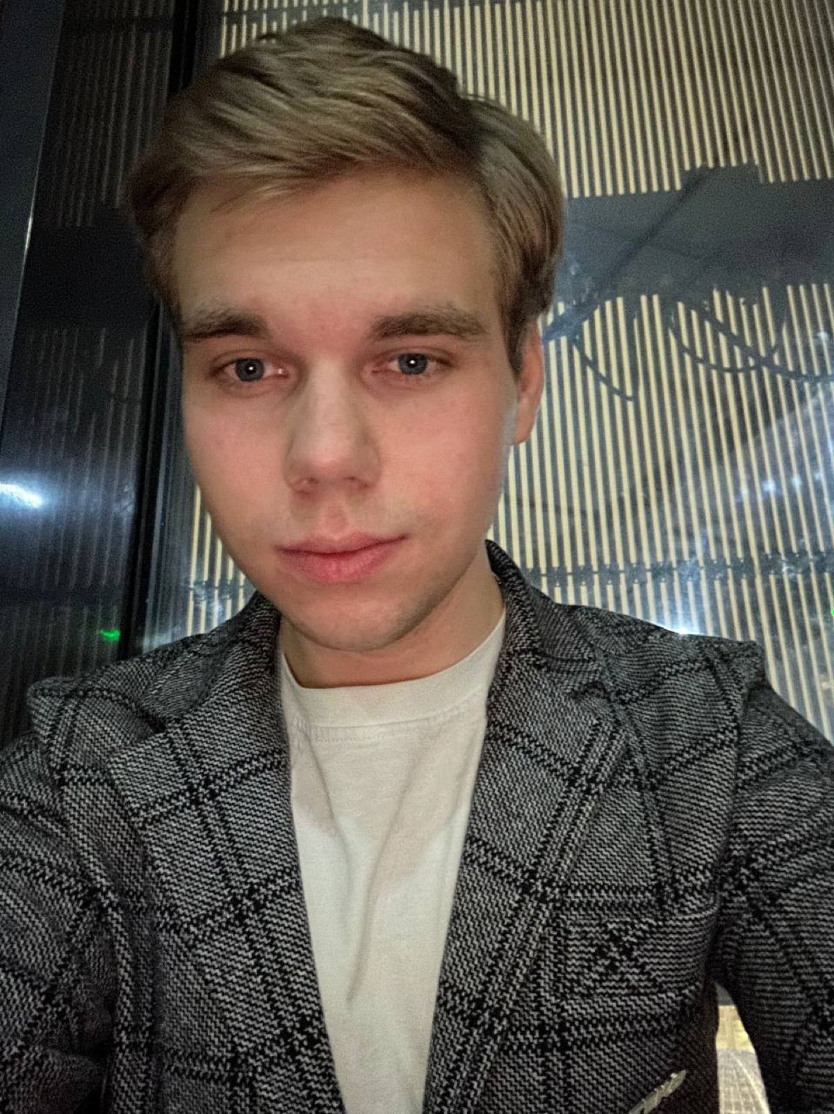 Илья Пересторонин