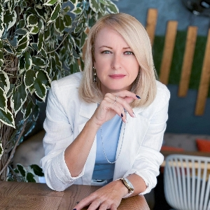 Elena Kurennaya | Сетка — социальная сеть от hh.ru