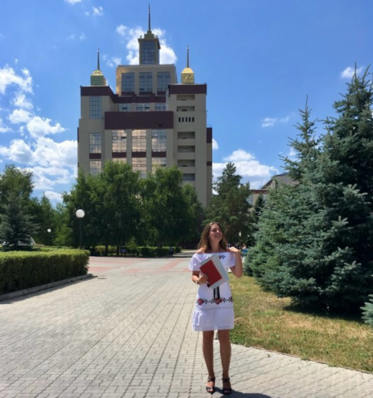 Почему именно строительство?!  
«Только не мед и не пед», - говорила мне мама, когда я советовалась, куда же поступать | Сетка — социальная сеть от hh.ru